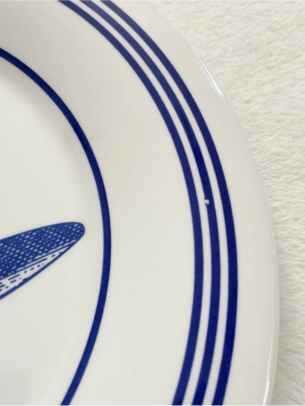 Williams Sonoma Carême Dessert Plates Set of 3 Blue White Made in England